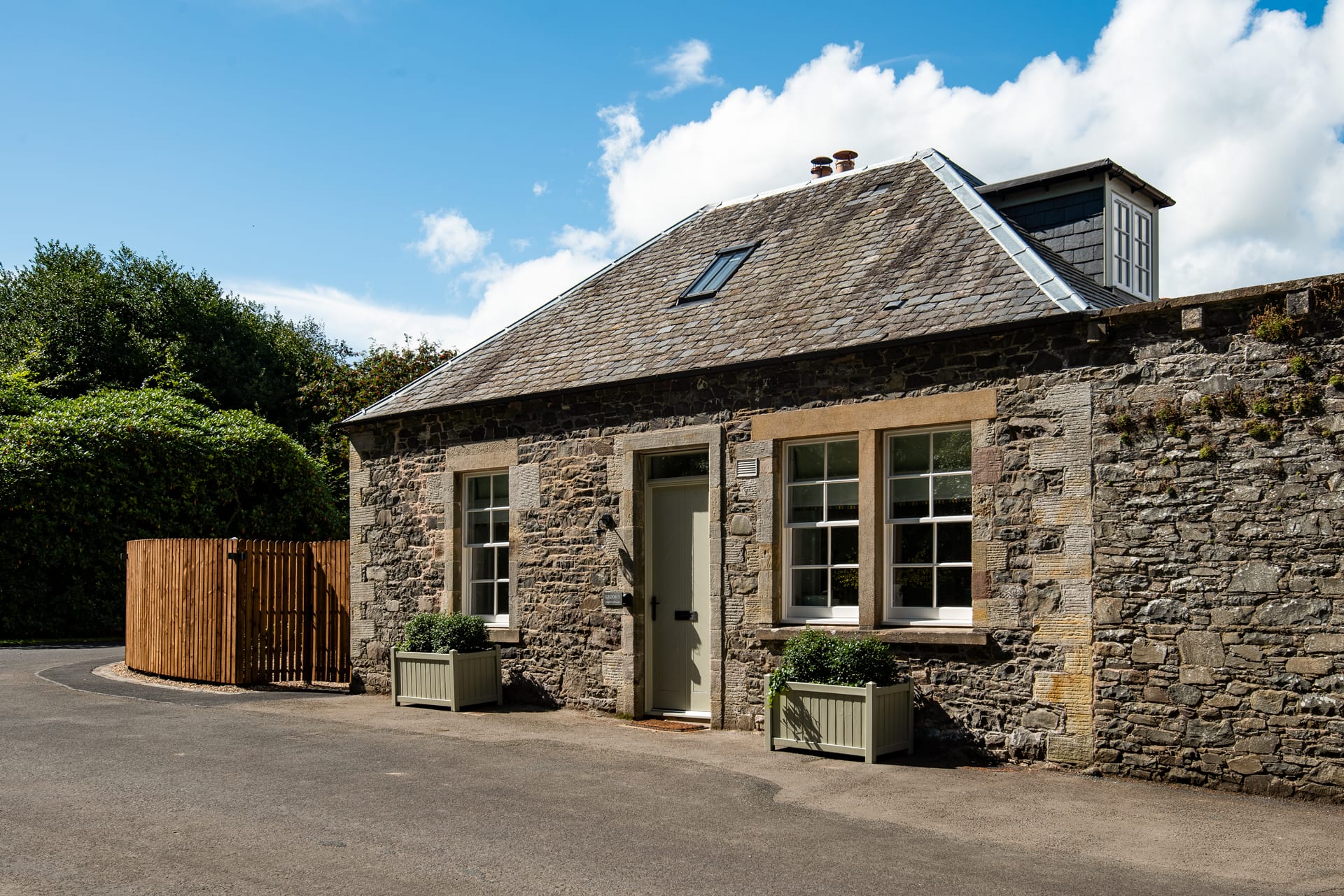 COPYRIGHT-TRACEY BLOXHAM