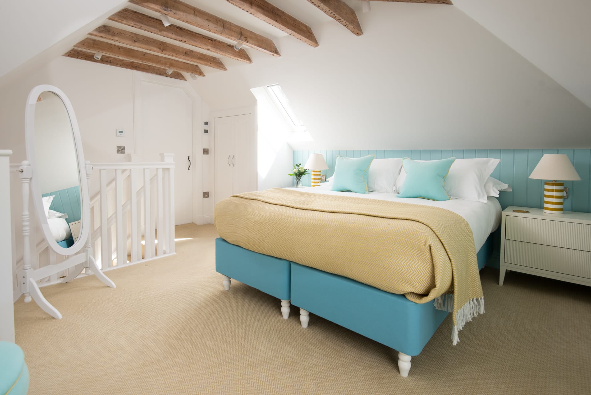 COPYRIGHT-TRACEY BLOXHAM