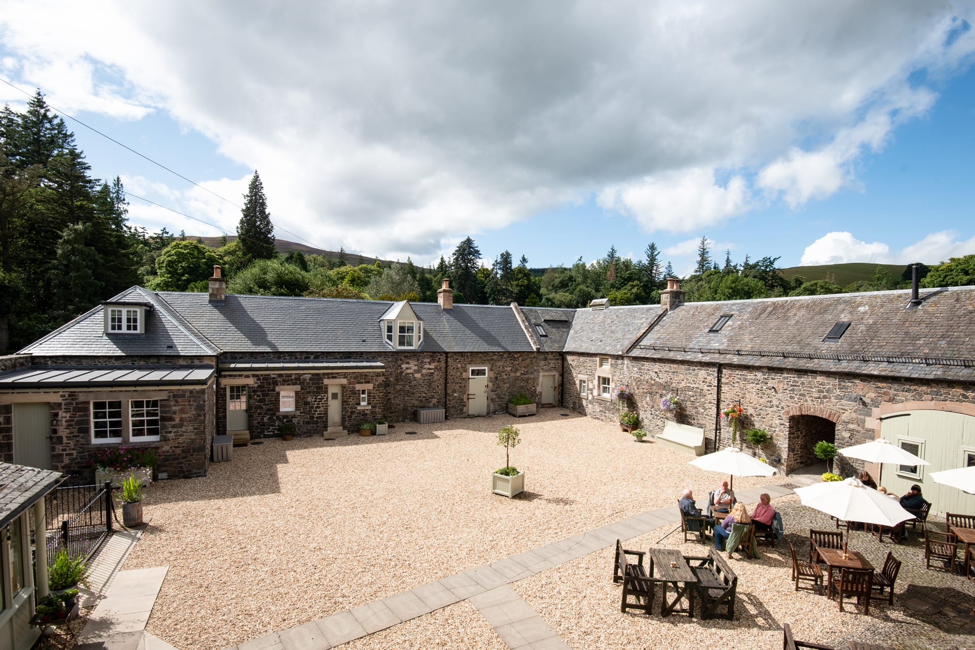 COPYRIGHT-TRACEY BLOXHAM